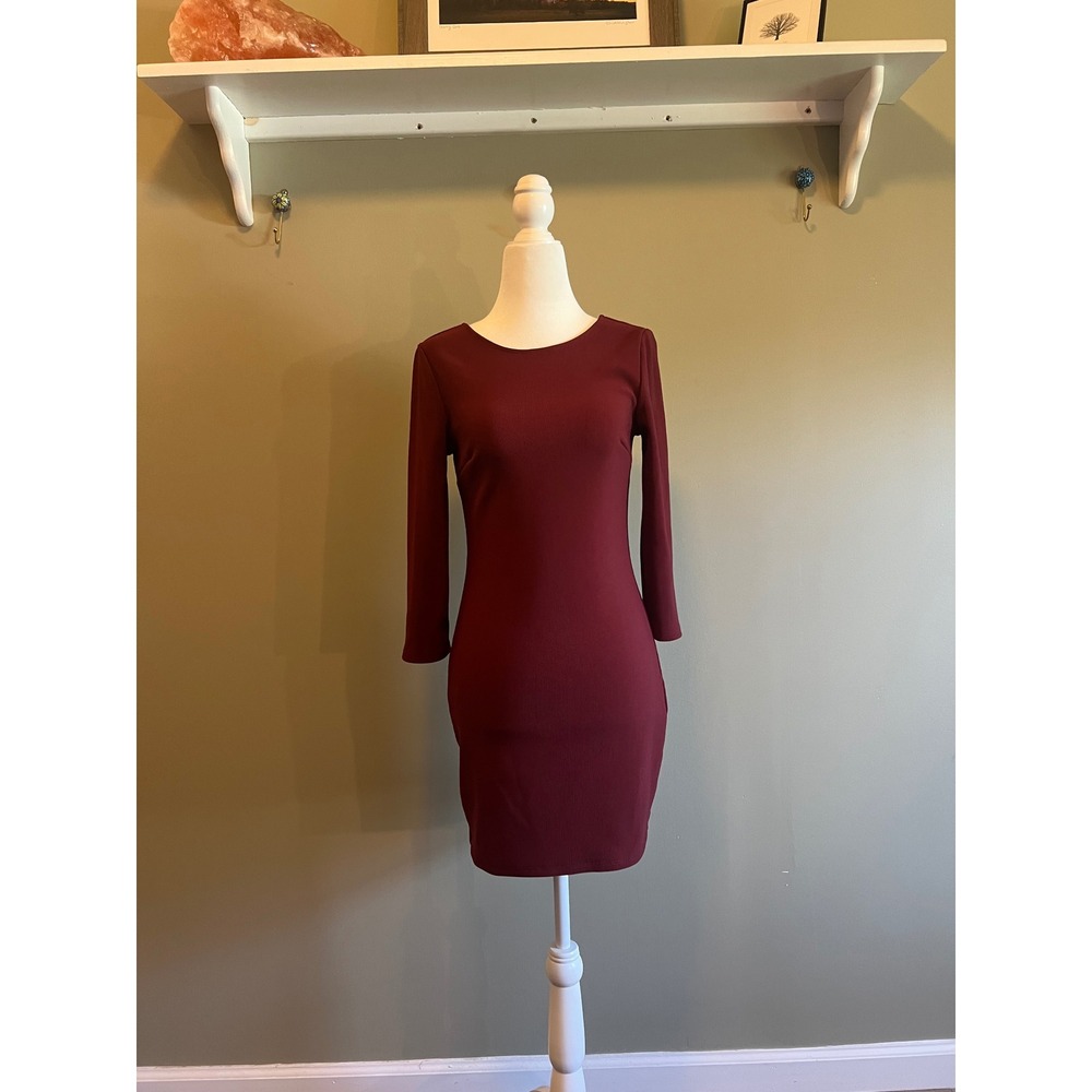 Express Burgundy Ribbed V-Back Bodycon Mini Dress Maroon 3/4 Sleeve Size S